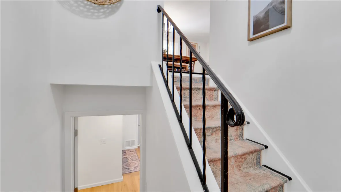 16 Post Hill Drive, Henrietta, New York 14623, Henrietta, New York 14623, 4 Bedrooms Bedrooms, 8 Rooms Rooms,2 BathroomsBathrooms,Residential,Closed,16 Post Hill Drive, Henrietta, New York 14623,0,R1632422