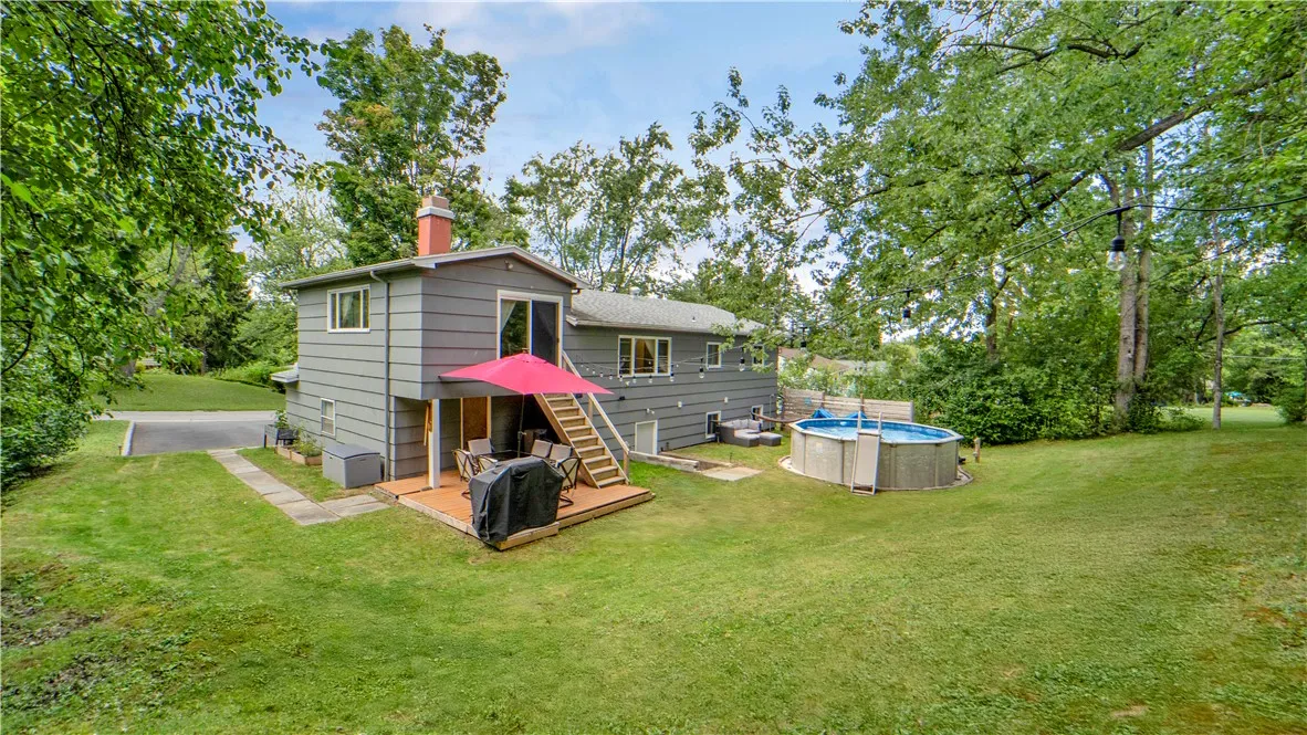 16 Post Hill Drive, Henrietta, New York 14623, Henrietta, New York 14623, 4 Bedrooms Bedrooms, 8 Rooms Rooms,2 BathroomsBathrooms,Residential,Closed,16 Post Hill Drive, Henrietta, New York 14623,0,R1632422