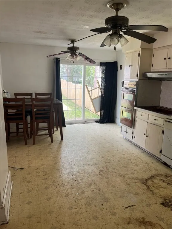 212 Lux Street, Rochester, New York 14621, Rochester, New York 14621, 4 Bedrooms Bedrooms, 7 Rooms Rooms,1 BathroomBathrooms,Residential,For Sale,212 Lux Street, Rochester, New York 14621,0,R1634846