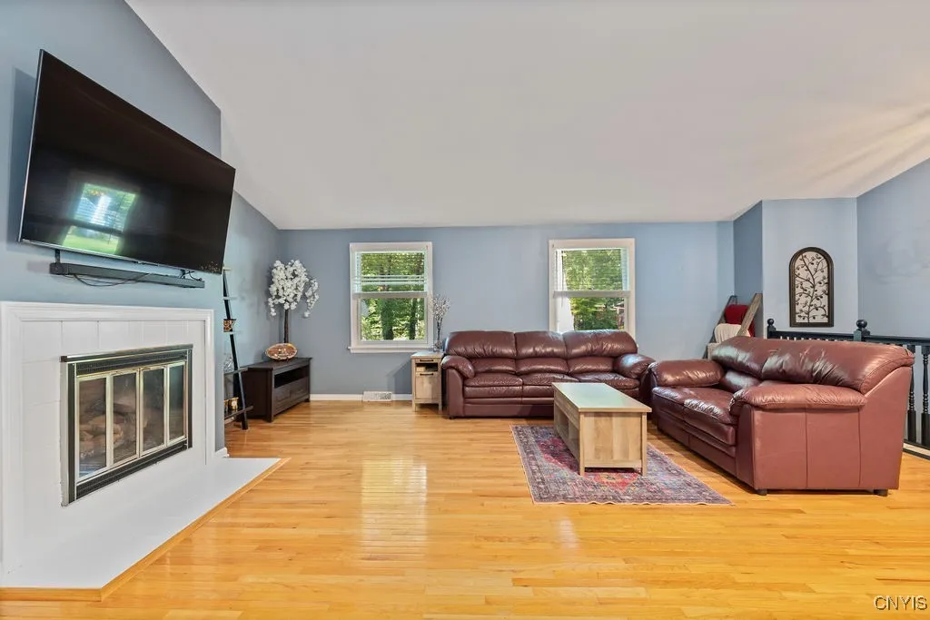 8790 Radburn Drive, Lysander, New York 13027, Lysander, New York 13027, 3 Bedrooms Bedrooms, 9 Rooms Rooms,2 BathroomsBathrooms,Residential,Closed,8790 Radburn Drive, Lysander, New York 13027,0,S1634773