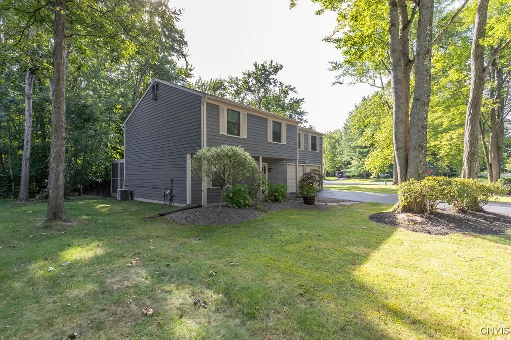 8790 Radburn Drive, Lysander, New York 13027, Lysander, New York 13027, 3 Bedrooms Bedrooms, 9 Rooms Rooms,2 BathroomsBathrooms,Residential,Closed,8790 Radburn Drive, Lysander, New York 13027,0,S1634773