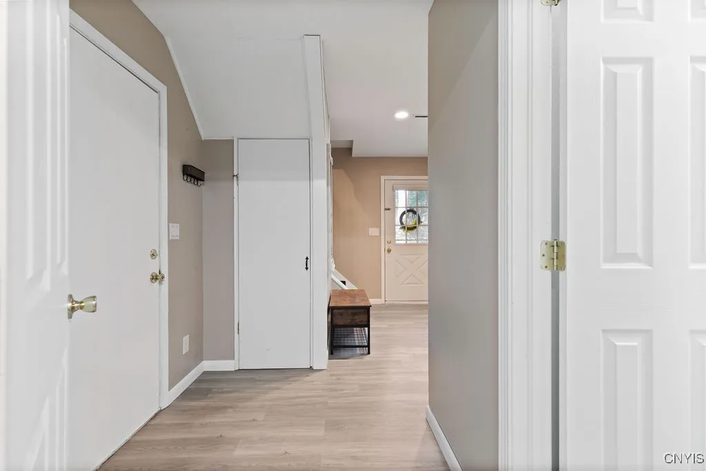 8790 Radburn Drive, Lysander, New York 13027, Lysander, New York 13027, 3 Bedrooms Bedrooms, 9 Rooms Rooms,2 BathroomsBathrooms,Residential,Closed,8790 Radburn Drive, Lysander, New York 13027,0,S1634773