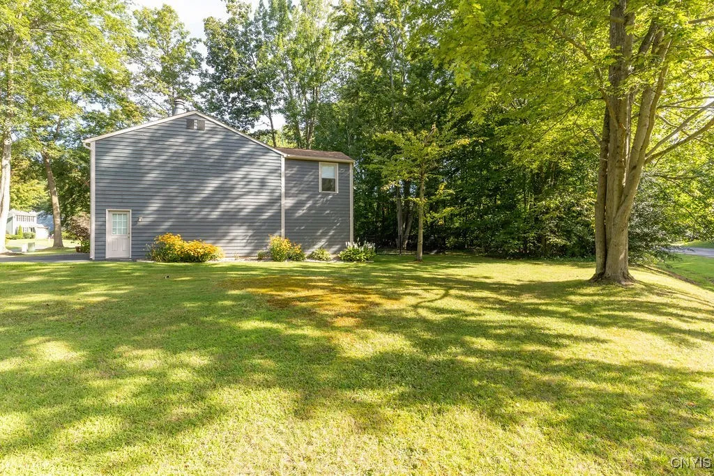 8790 Radburn Drive, Lysander, New York 13027, Lysander, New York 13027, 3 Bedrooms Bedrooms, 9 Rooms Rooms,2 BathroomsBathrooms,Residential,Closed,8790 Radburn Drive, Lysander, New York 13027,0,S1634773