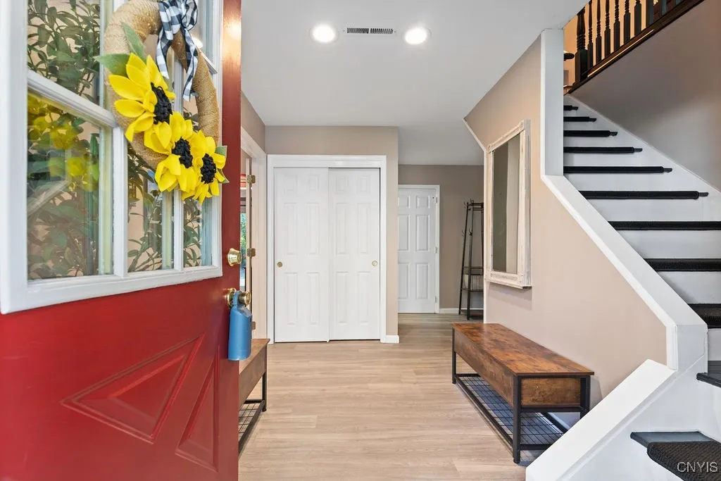 8790 Radburn Drive, Lysander, New York 13027, Lysander, New York 13027, 3 Bedrooms Bedrooms, 9 Rooms Rooms,2 BathroomsBathrooms,Residential,Closed,8790 Radburn Drive, Lysander, New York 13027,0,S1634773