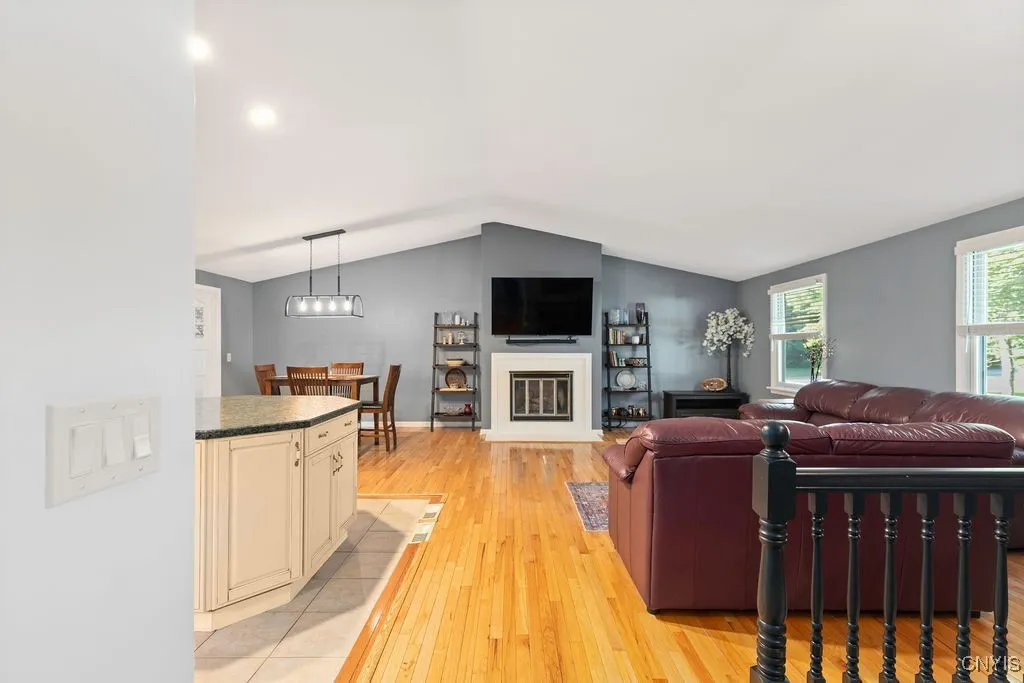 8790 Radburn Drive, Lysander, New York 13027, Lysander, New York 13027, 3 Bedrooms Bedrooms, 9 Rooms Rooms,2 BathroomsBathrooms,Residential,Closed,8790 Radburn Drive, Lysander, New York 13027,0,S1634773