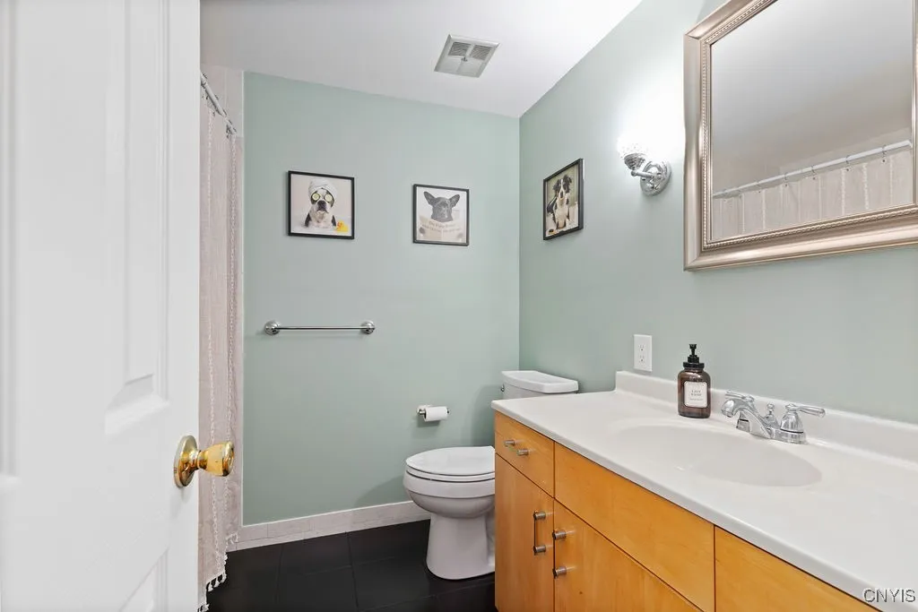 8790 Radburn Drive, Lysander, New York 13027, Lysander, New York 13027, 3 Bedrooms Bedrooms, 9 Rooms Rooms,2 BathroomsBathrooms,Residential,Closed,8790 Radburn Drive, Lysander, New York 13027,0,S1634773