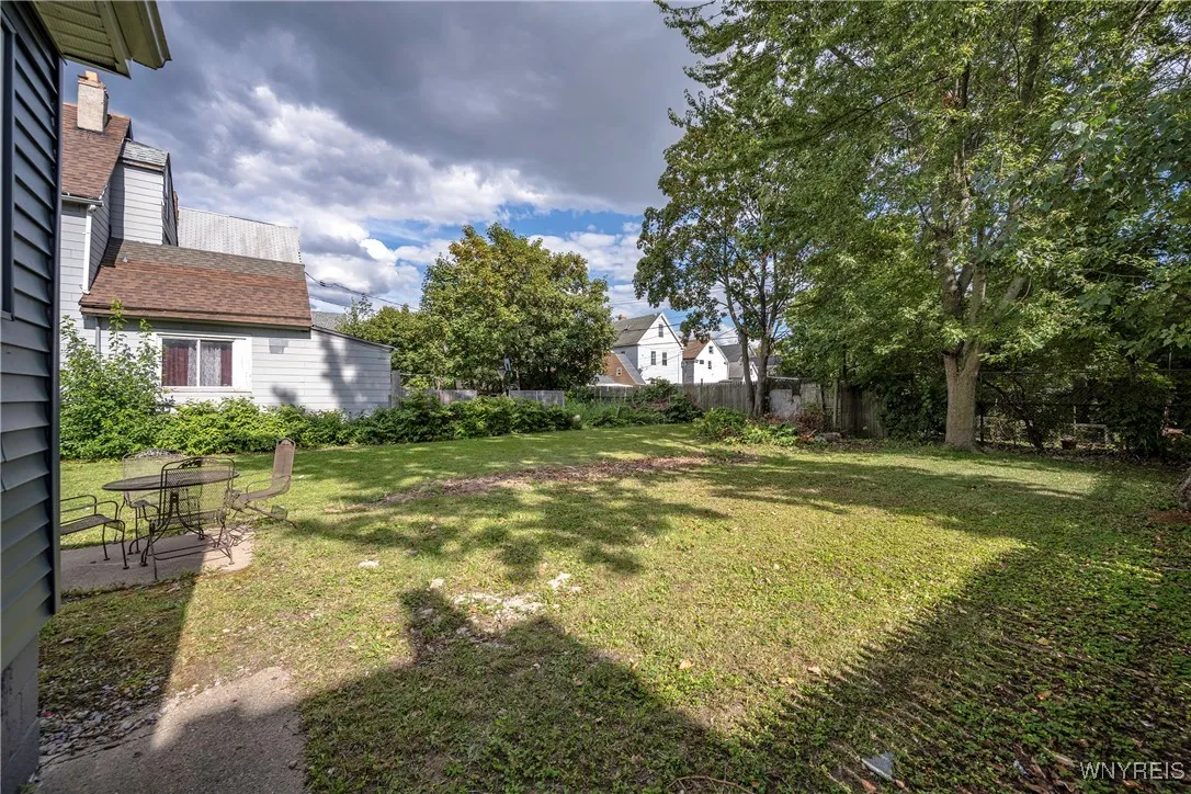 341 Vermont Street, Buffalo, New York 14213, Buffalo, New York 14213, 2 Bedrooms Bedrooms, 6 Rooms Rooms,1 BathroomBathrooms,Residential,Closed,341 Vermont Street, Buffalo, New York 14213,0,B1634622