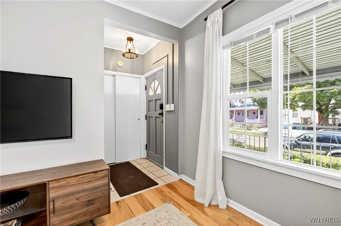 341 Vermont Street, Buffalo, New York 14213, Buffalo, New York 14213, 2 Bedrooms Bedrooms, 6 Rooms Rooms,1 BathroomBathrooms,Residential,Closed,341 Vermont Street, Buffalo, New York 14213,0,B1634622