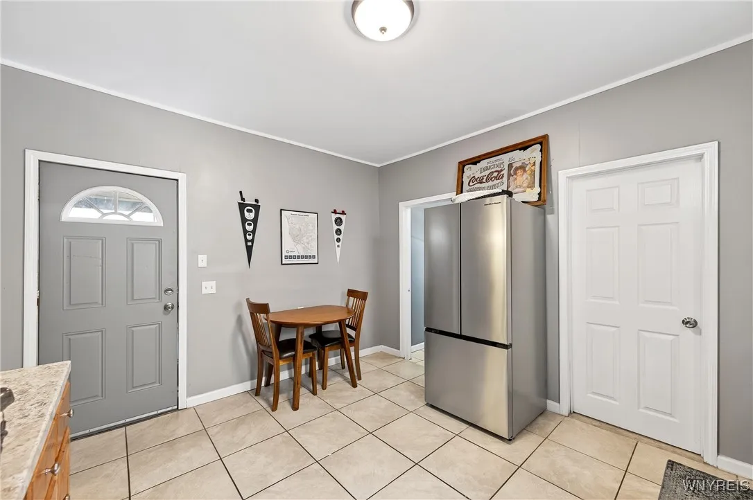 341 Vermont Street, Buffalo, New York 14213, Buffalo, New York 14213, 2 Bedrooms Bedrooms, 6 Rooms Rooms,1 BathroomBathrooms,Residential,Closed,341 Vermont Street, Buffalo, New York 14213,0,B1634622