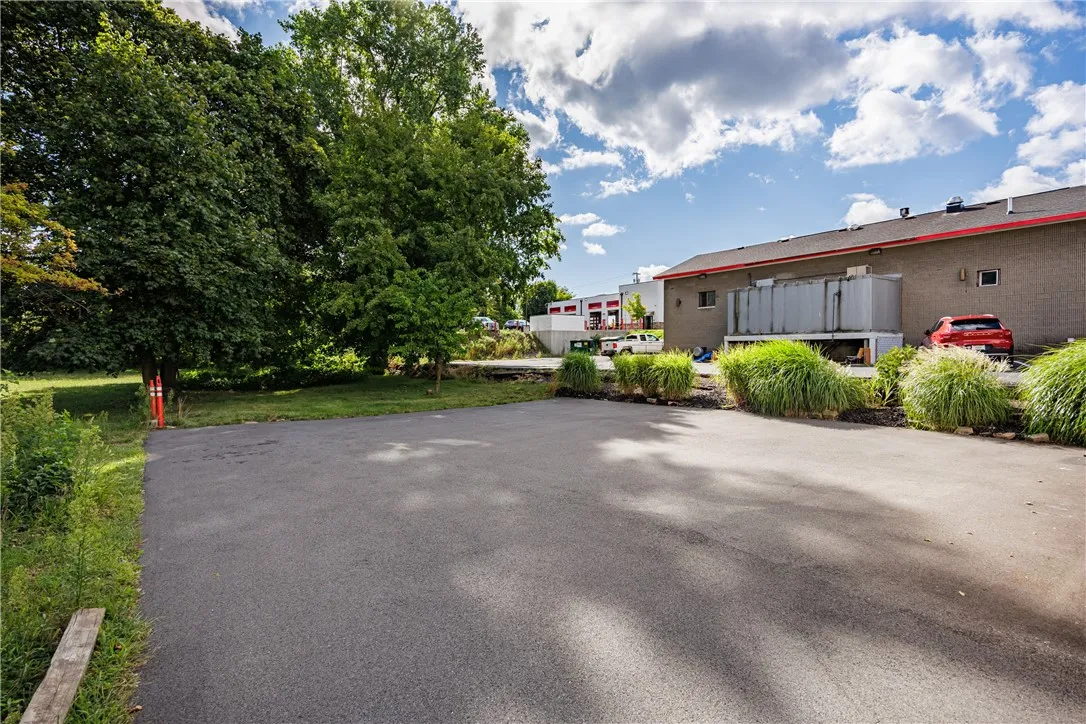 1720 Portland Avenue, Irondequoit, New York 14617, Irondequoit, New York 14617, 6 Bedrooms Bedrooms, ,2 BathroomsBathrooms,Residential,Closed,1720 Portland Avenue, Irondequoit, New York 14617,0,R1634046