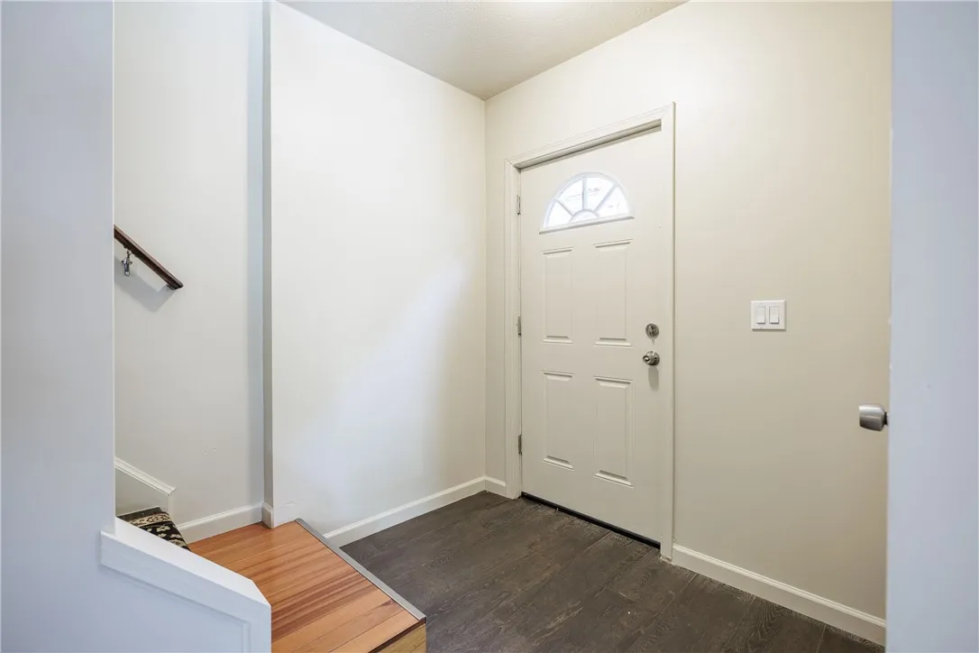 1720 Portland Avenue, Irondequoit, New York 14617, Irondequoit, New York 14617, 6 Bedrooms Bedrooms, ,2 BathroomsBathrooms,Residential,Closed,1720 Portland Avenue, Irondequoit, New York 14617,0,R1634046