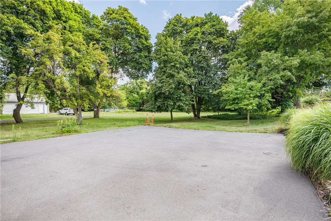 1720 Portland Avenue, Irondequoit, New York 14617, Irondequoit, New York 14617, 6 Bedrooms Bedrooms, ,2 BathroomsBathrooms,Residential,Closed,1720 Portland Avenue, Irondequoit, New York 14617,0,R1634046
