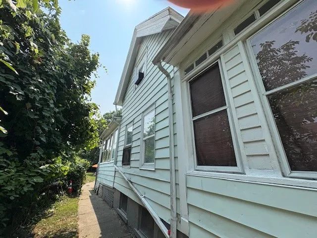 79 Scrantom Street, Rochester, New York 14605, Rochester, New York 14605, 6 Bedrooms Bedrooms, 9 Rooms Rooms,2 BathroomsBathrooms,Residential,For Sale,79 Scrantom Street, Rochester, New York 14605,0,R1634731