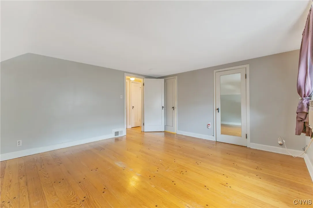 218 North Avenue, Syracuse, New York 13206, Syracuse, New York 13206, 3 Bedrooms Bedrooms, 9 Rooms Rooms,1 BathroomBathrooms,Residential,Closed,218 North Avenue, Syracuse, New York 13206,0,S1634756