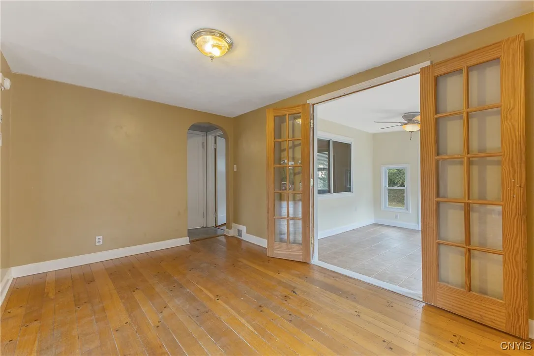 218 North Avenue, Syracuse, New York 13206, Syracuse, New York 13206, 3 Bedrooms Bedrooms, 9 Rooms Rooms,1 BathroomBathrooms,Residential,Closed,218 North Avenue, Syracuse, New York 13206,0,S1634756