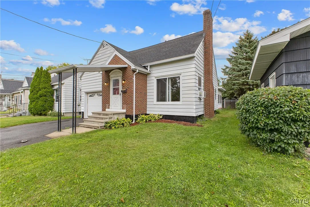 218 North Avenue, Syracuse, New York 13206, Syracuse, New York 13206, 3 Bedrooms Bedrooms, 9 Rooms Rooms,1 BathroomBathrooms,Residential,Closed,218 North Avenue, Syracuse, New York 13206,0,S1634756