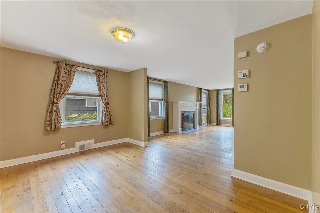 218 North Avenue, Syracuse, New York 13206, Syracuse, New York 13206, 3 Bedrooms Bedrooms, 9 Rooms Rooms,1 BathroomBathrooms,Residential,Closed,218 North Avenue, Syracuse, New York 13206,0,S1634756