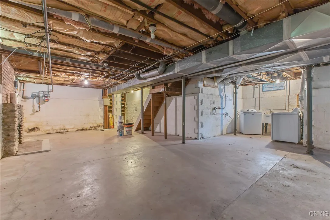 218 North Avenue, Syracuse, New York 13206, Syracuse, New York 13206, 3 Bedrooms Bedrooms, 9 Rooms Rooms,1 BathroomBathrooms,Residential,Closed,218 North Avenue, Syracuse, New York 13206,0,S1634756