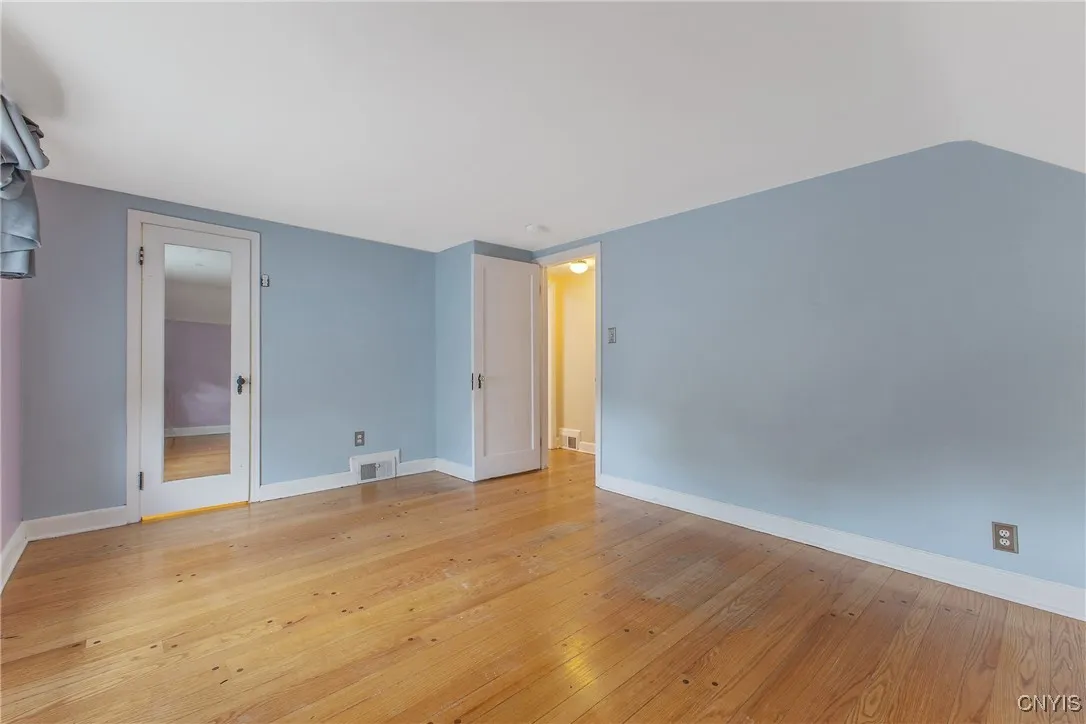 218 North Avenue, Syracuse, New York 13206, Syracuse, New York 13206, 3 Bedrooms Bedrooms, 9 Rooms Rooms,1 BathroomBathrooms,Residential,Closed,218 North Avenue, Syracuse, New York 13206,0,S1634756