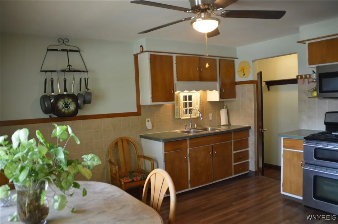 8 Bahama Lane, Cheektowaga, New York 14225, Cheektowaga, New York 14225, 3 Bedrooms Bedrooms, 6 Rooms Rooms,1 BathroomBathrooms,Residential,Closed,8 Bahama Lane, Cheektowaga, New York 14225,0,B1634983