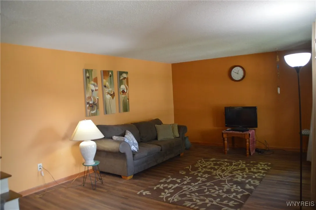 8 Bahama Lane, Cheektowaga, New York 14225, Cheektowaga, New York 14225, 3 Bedrooms Bedrooms, 6 Rooms Rooms,1 BathroomBathrooms,Residential,Closed,8 Bahama Lane, Cheektowaga, New York 14225,0,B1634983