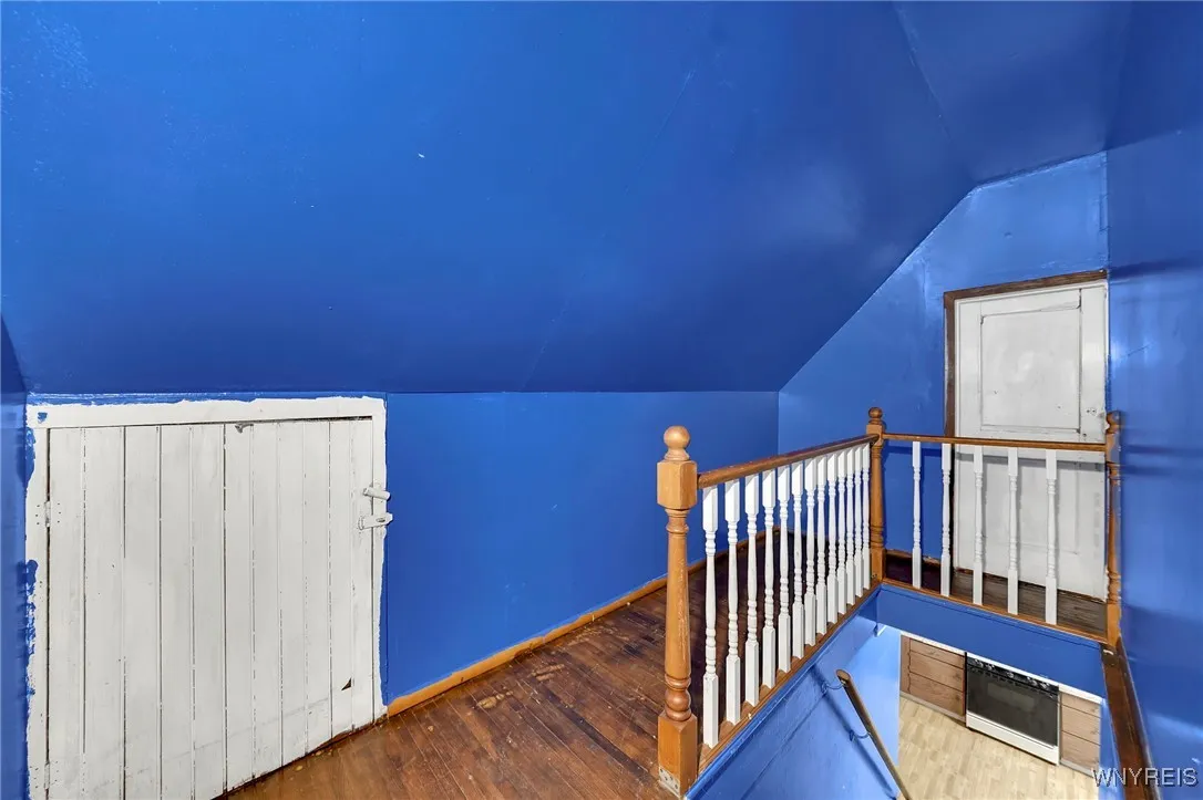 335 Austin Street, Buffalo, New York 14207, Buffalo, New York 14207, 4 Bedrooms Bedrooms, 8 Rooms Rooms,1 BathroomBathrooms,Residential,For Sale,335 Austin Street, Buffalo, New York 14207,0,B1634952