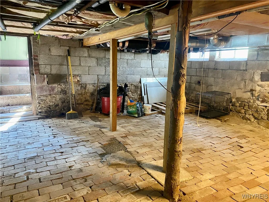 8489 North Main Street, Eden, New York 14057, Eden, New York 14057, 4 Bedrooms Bedrooms, 9 Rooms Rooms,3 BathroomsBathrooms,Residential,Closed,8489 North Main Street, Eden, New York 14057,0,B1634962