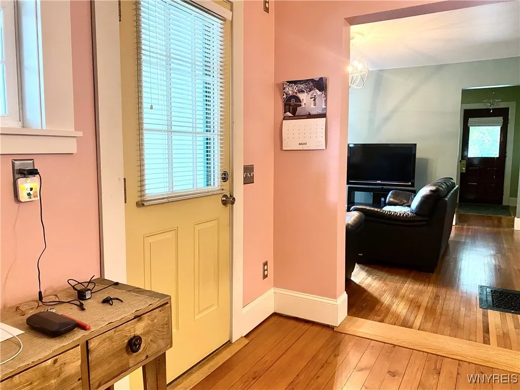 8489 North Main Street, Eden, New York 14057, Eden, New York 14057, 4 Bedrooms Bedrooms, 9 Rooms Rooms,3 BathroomsBathrooms,Residential,Closed,8489 North Main Street, Eden, New York 14057,0,B1634962