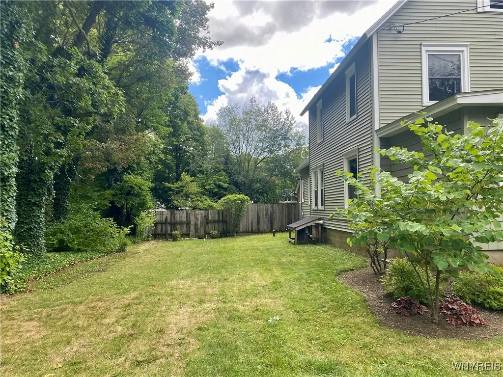 8489 North Main Street, Eden, New York 14057, Eden, New York 14057, 4 Bedrooms Bedrooms, 9 Rooms Rooms,3 BathroomsBathrooms,Residential,Closed,8489 North Main Street, Eden, New York 14057,0,B1634962