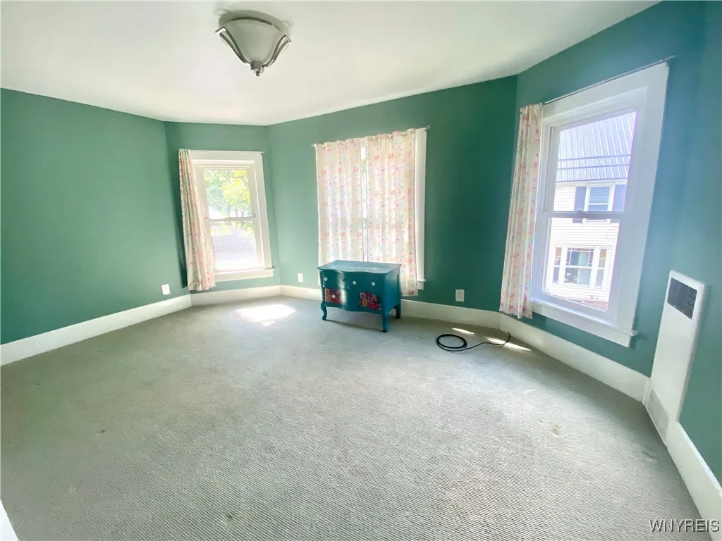 8489 North Main Street, Eden, New York 14057, Eden, New York 14057, 4 Bedrooms Bedrooms, 9 Rooms Rooms,3 BathroomsBathrooms,Residential,Closed,8489 North Main Street, Eden, New York 14057,0,B1634962