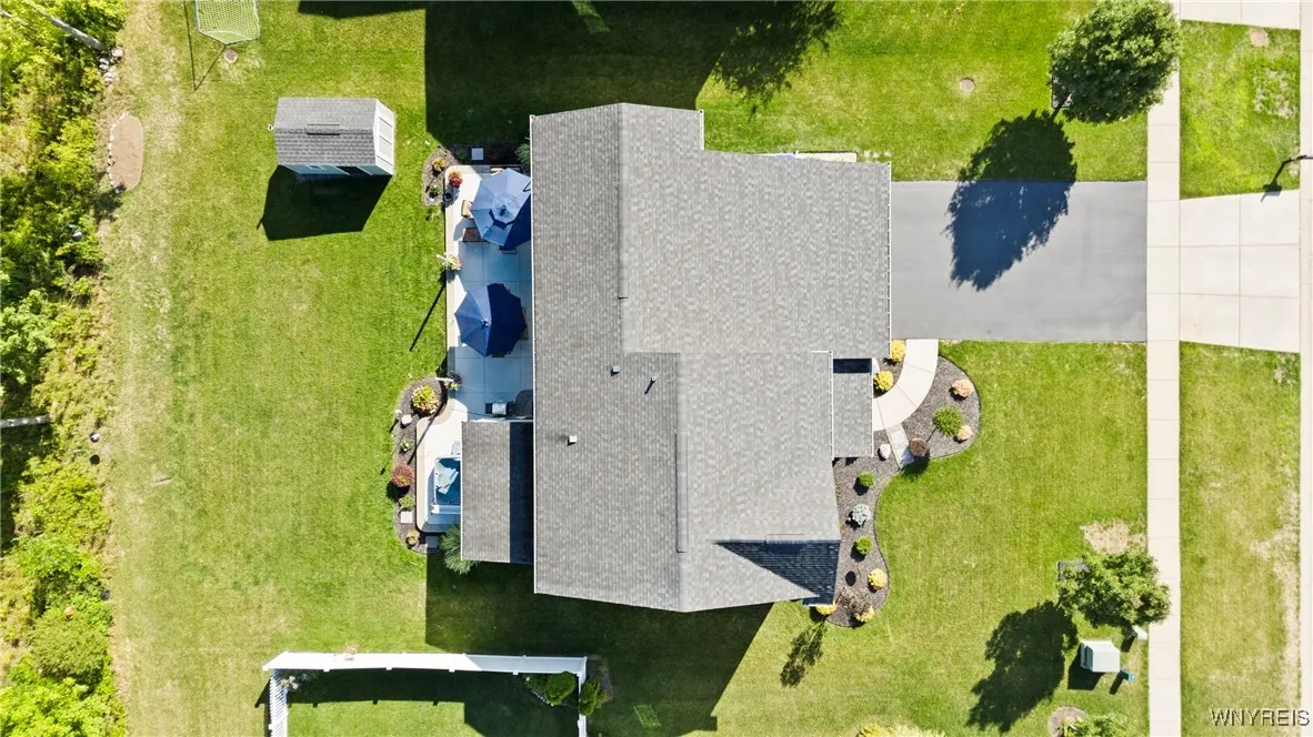 2171 Shadow Lane, Hamburg, New York 14085, Hamburg, New York 14085, 5 Bedrooms Bedrooms, 8 Rooms Rooms,2 BathroomsBathrooms,Residential,For Sale,2171 Shadow Lane, Hamburg, New York 14085,0,B1634762 2171 Shadow Lane, Hamburg, New York 14085, Hamburg, New York 14085, 5 Bedrooms Bedrooms, 8 Rooms Rooms,2 BathroomsBathrooms,Residential,For Sale,2171 Shadow Lane, Hamburg, New York 14085,0,B1634762