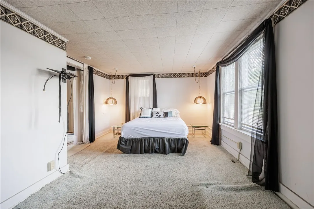297 Leicester Street, Caledonia, New York 14423, Caledonia, New York 14423, 8 Bedrooms Bedrooms, 14 Rooms Rooms,2 BathroomsBathrooms,Residential,For Sale,297 Leicester Street, Caledonia, New York 14423,0,R1634969