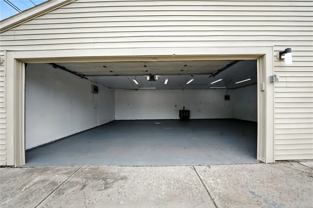 100 Wendover Avenue, Tonawanda, New York 14223, Tonawanda, New York 14223, 3 Bedrooms Bedrooms, 6 Rooms Rooms,1 BathroomBathrooms,Residential,For Sale,100 Wendover Avenue, Tonawanda, New York 14223,0,R1634929