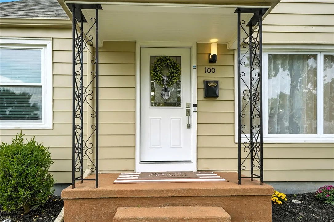100 Wendover Avenue, Tonawanda, New York 14223, Tonawanda, New York 14223, 3 Bedrooms Bedrooms, 6 Rooms Rooms,1 BathroomBathrooms,Residential,For Sale,100 Wendover Avenue, Tonawanda, New York 14223,0,R1634929