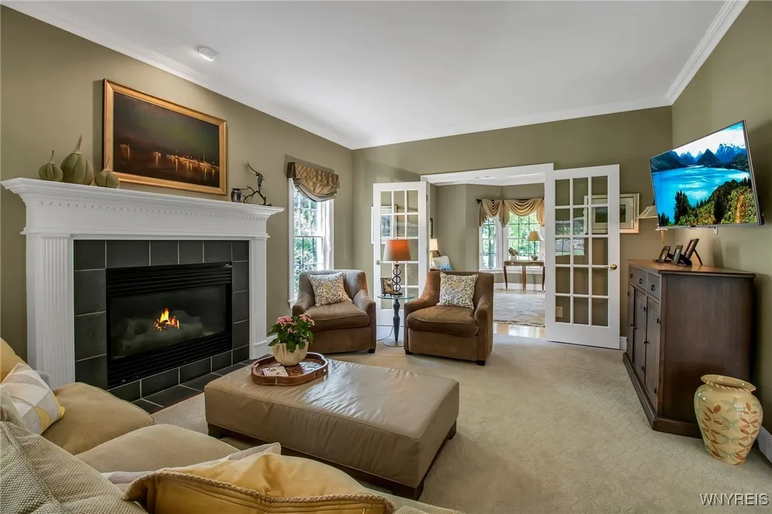 1 North Woodside Lane, Amherst, New York 14221, Amherst, New York 14221, 4 Bedrooms Bedrooms, 10 Rooms Rooms,3 BathroomsBathrooms,Residential,For Sale,1 North Woodside Lane, Amherst, New York 14221,0,B1634726