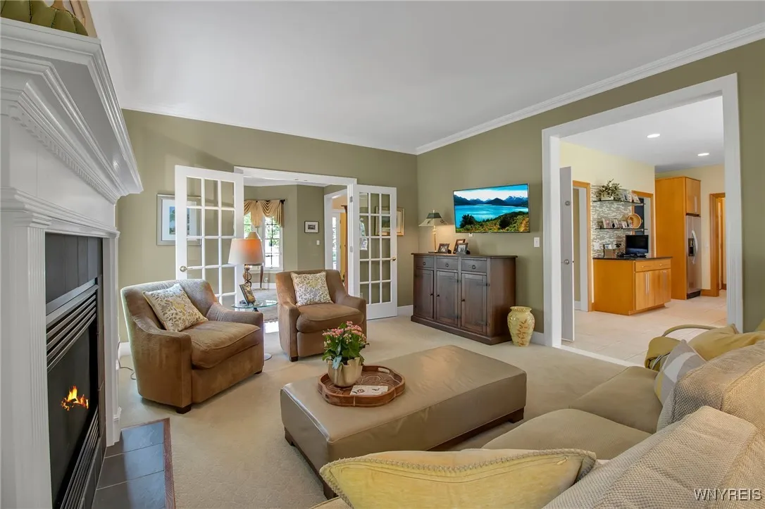 1 North Woodside Lane, Amherst, New York 14221, Amherst, New York 14221, 4 Bedrooms Bedrooms, 10 Rooms Rooms,3 BathroomsBathrooms,Residential,For Sale,1 North Woodside Lane, Amherst, New York 14221,0,B1634726