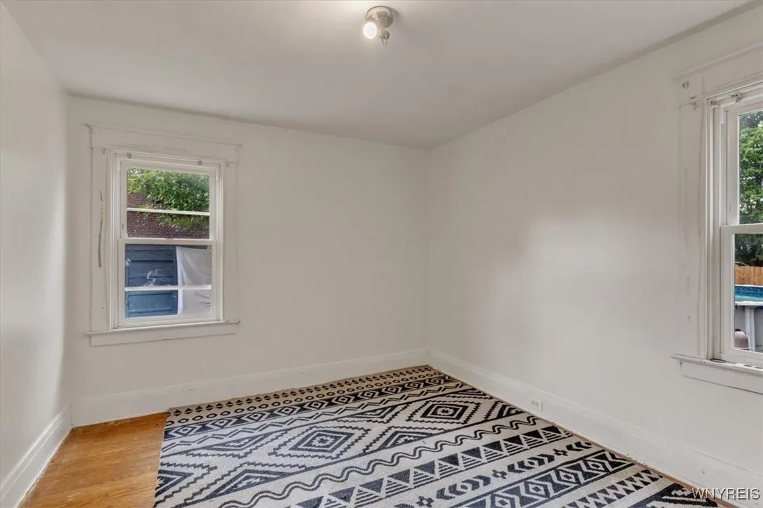 24 Argus Street, Buffalo, New York 14207, Buffalo, New York 14207, 4 Bedrooms Bedrooms, ,2 BathroomsBathrooms,Residential,For Sale,24 Argus Street, Buffalo, New York 14207,0,B1633570