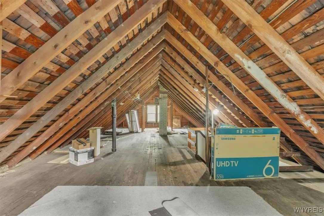 24 Argus Street, Buffalo, New York 14207, Buffalo, New York 14207, 4 Bedrooms Bedrooms, ,2 BathroomsBathrooms,Residential,For Sale,24 Argus Street, Buffalo, New York 14207,0,B1633570