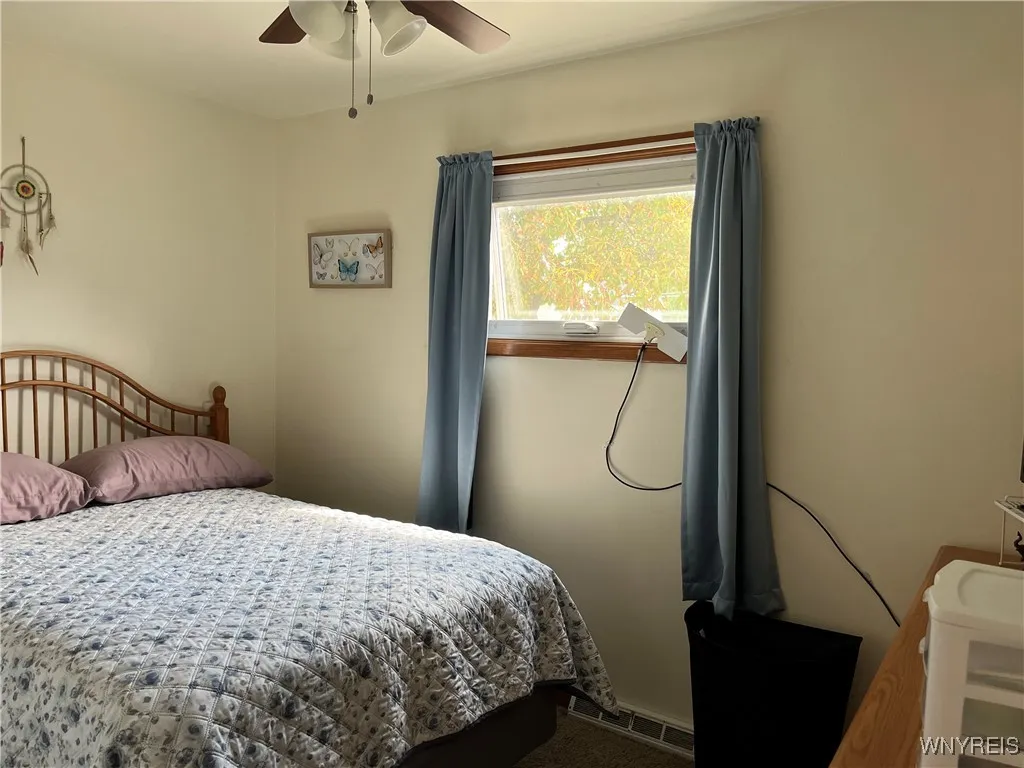 236 Crocker Street, Cheektowaga, New York 14212, Cheektowaga, New York 14212, 5 Bedrooms Bedrooms, ,3 BathroomsBathrooms,Residential,For Sale,236 Crocker Street, Cheektowaga, New York 14212,0,B1634940