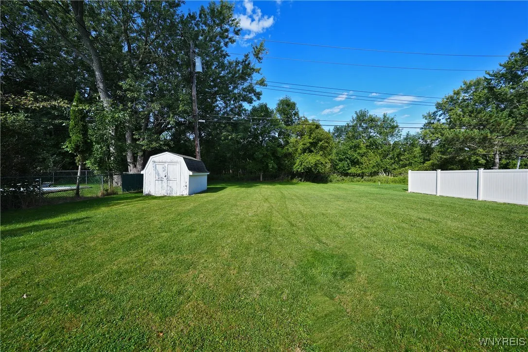 142 Sky Hi Drive, West Seneca, New York 14224, West Seneca, New York 14224, 3 Bedrooms Bedrooms, 8 Rooms Rooms,1 BathroomBathrooms,Residential,For Sale,142 Sky Hi Drive, West Seneca, New York 14224,0,B1634693