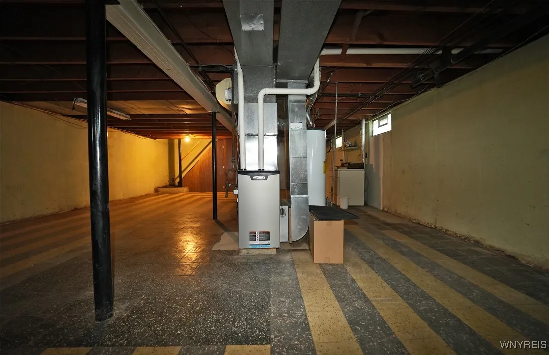 142 Sky Hi Drive, West Seneca, New York 14224, West Seneca, New York 14224, 3 Bedrooms Bedrooms, 8 Rooms Rooms,1 BathroomBathrooms,Residential,For Sale,142 Sky Hi Drive, West Seneca, New York 14224,0,B1634693