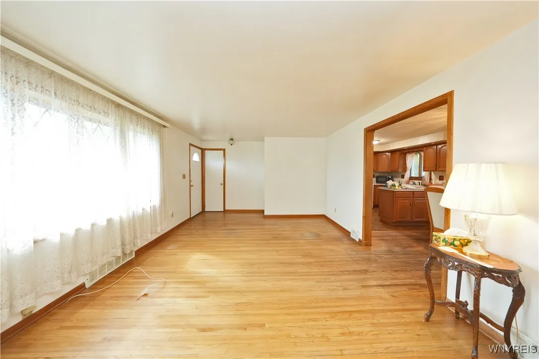 142 Sky Hi Drive, West Seneca, New York 14224, West Seneca, New York 14224, 3 Bedrooms Bedrooms, 8 Rooms Rooms,1 BathroomBathrooms,Residential,For Sale,142 Sky Hi Drive, West Seneca, New York 14224,0,B1634693