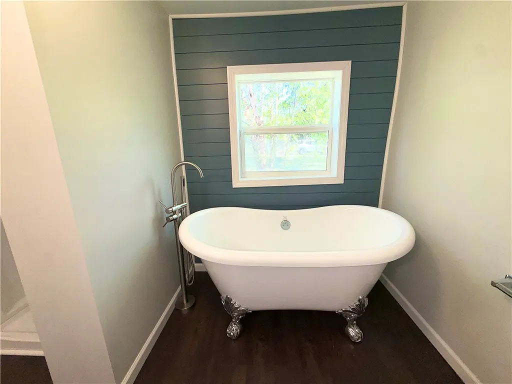 3021 Seneca Boulevard, Waterloo, New York 13165, Waterloo, New York 13165, 3 Bedrooms Bedrooms, 6 Rooms Rooms,1 BathroomBathrooms,Residential,For Sale,3021 Seneca Boulevard, Waterloo, New York 13165,0,R1634804