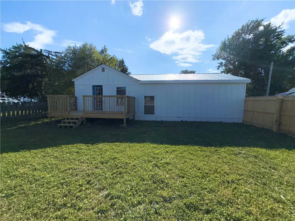 3021 Seneca Boulevard, Waterloo, New York 13165, Waterloo, New York 13165, 3 Bedrooms Bedrooms, 6 Rooms Rooms,1 BathroomBathrooms,Residential,For Sale,3021 Seneca Boulevard, Waterloo, New York 13165,0,R1634804