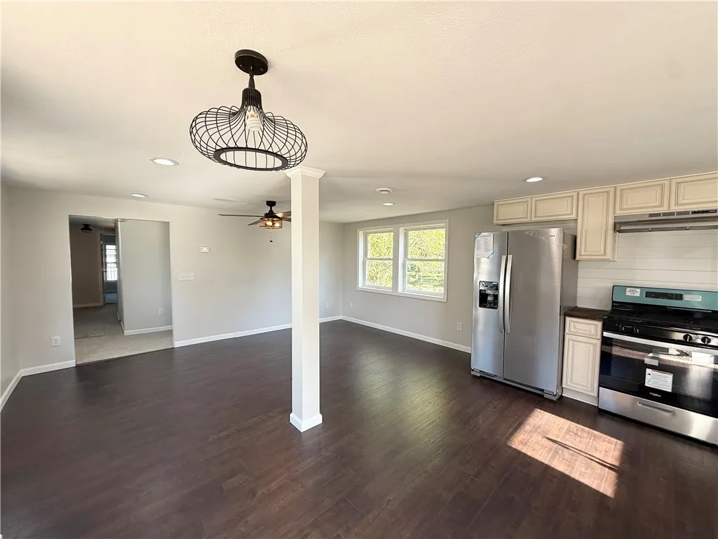 3021 Seneca Boulevard, Waterloo, New York 13165, Waterloo, New York 13165, 3 Bedrooms Bedrooms, 6 Rooms Rooms,1 BathroomBathrooms,Residential,For Sale,3021 Seneca Boulevard, Waterloo, New York 13165,0,R1634804