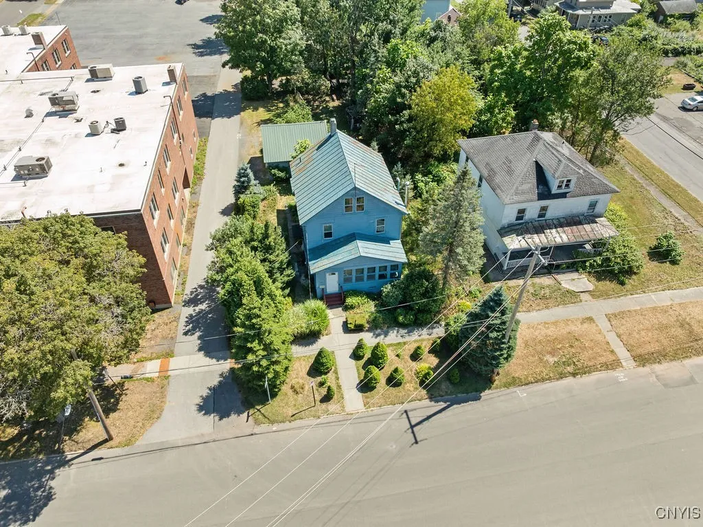 221 South Jay Street, Rome, New York 13440, Rome, New York 13440, 3 Bedrooms Bedrooms, 7 Rooms Rooms,1 BathroomBathrooms,Residential,Closed,221 South Jay Street, Rome, New York 13440,0,S1635057