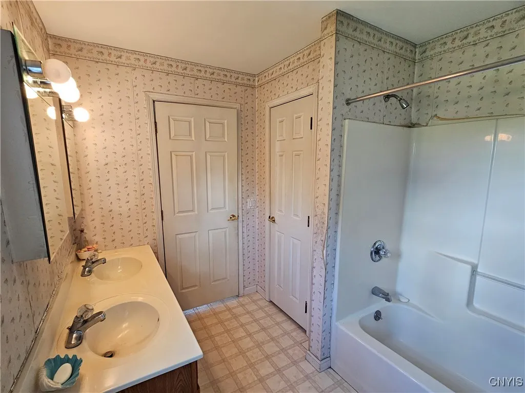 3773 Rector Road, Martinsburg, New York 13367, Martinsburg, New York 13367, 3 Bedrooms Bedrooms, 8 Rooms Rooms,2 BathroomsBathrooms,Residential,Closed,3773 Rector Road, Martinsburg, New York 13367,0,S1633962