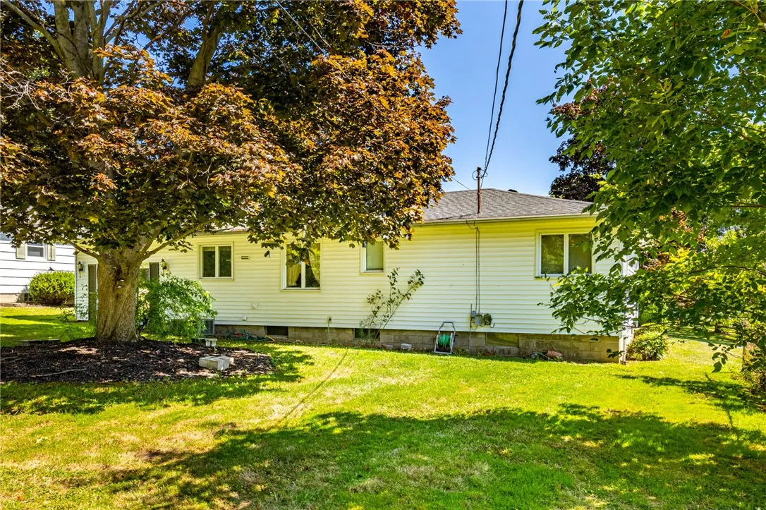 39 Rigney Lane, Greece, New York 14612, Greece, New York 14612, 3 Bedrooms Bedrooms, 5 Rooms Rooms,1 BathroomBathrooms,Residential,Closed,39 Rigney Lane, Greece, New York 14612,0,R1634776