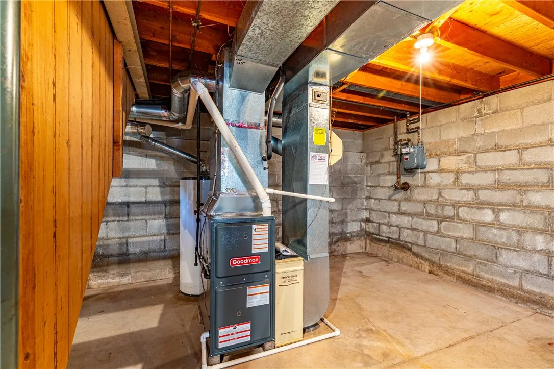 39 Rigney Lane, Greece, New York 14612, Greece, New York 14612, 3 Bedrooms Bedrooms, 5 Rooms Rooms,1 BathroomBathrooms,Residential,Closed,39 Rigney Lane, Greece, New York 14612,0,R1634776