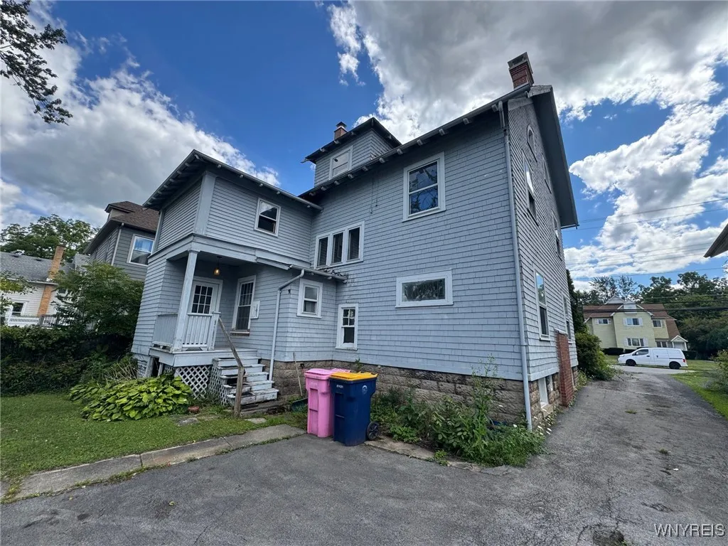 372 High Street, Lockport City, New York 14094, Lockport City, New York 14094, 3 Bedrooms Bedrooms, 13 Rooms Rooms,1 BathroomBathrooms,Residential,Closed,372 High Street, Lockport City, New York 14094,0,B1635114